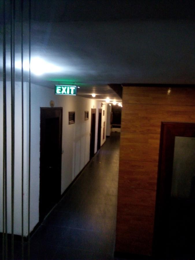 Khach San Thuong Mai Hotel Yen Thinh Exterior photo